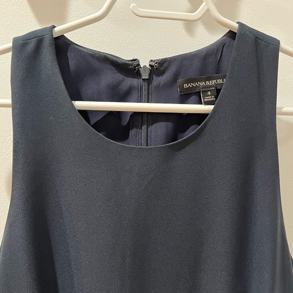 Banana Republic sleeveless navy dress - Picture 7 of 8